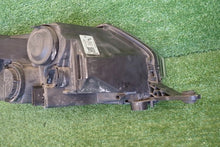 Laden Sie das Bild in den Galerie-Viewer, Frontscheinwerfer Skoda Rapid 5G1941015D Links Scheinwerfer Headlight SCH6126138243io