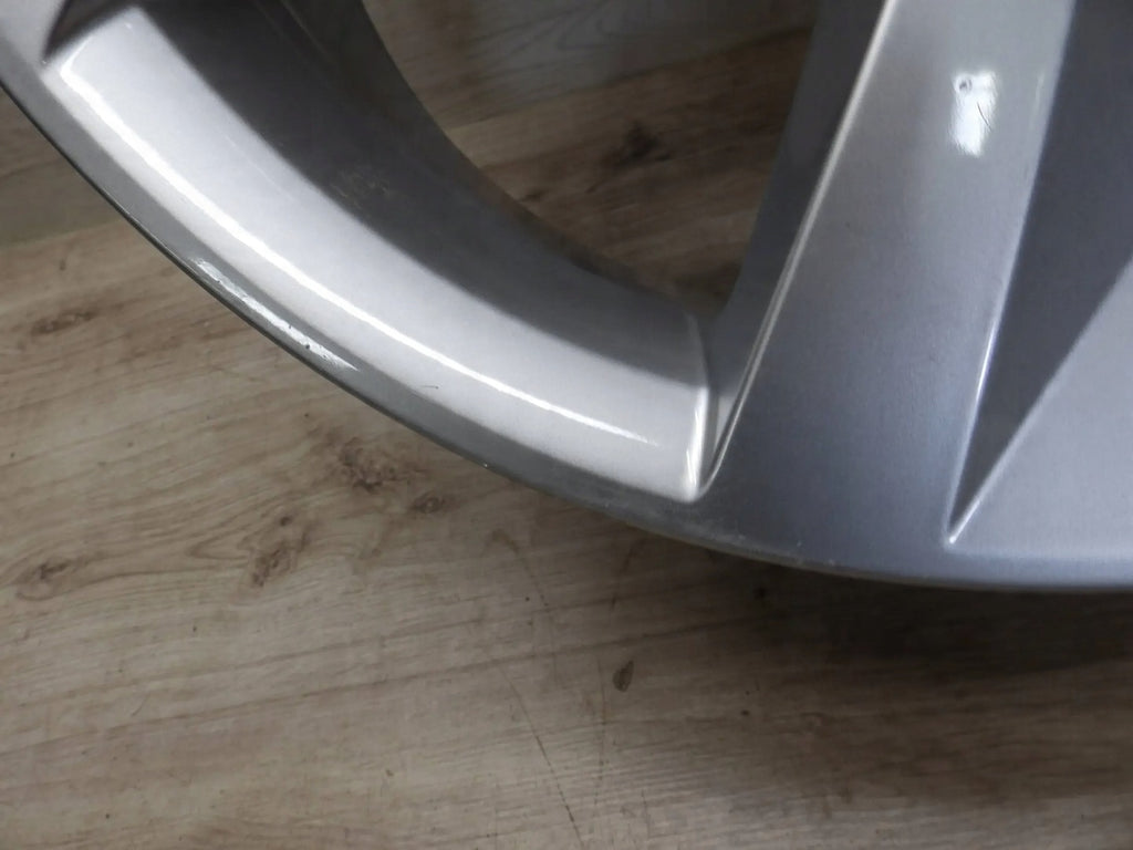 1x Alufelge 18 Zoll 8.0" 5x112 46ET Glanz Silber 8Y0601025CP Audi A3 Rim Wheel