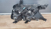 Load image into Gallery viewer, Frontscheinwerfer Ford Ranger JB3B-13D154 Rechts Scheinwerfer Headlight SCH2332772287ga