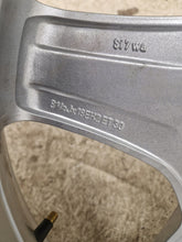 Laden Sie das Bild in den Galerie-Viewer, 1x Alufelge 18 Zoll 8.5&quot; 5x112 30ET A2094011702 Mercedes-Benz Clk Amg Rim Wheel