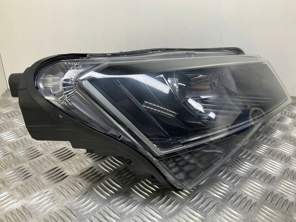 Frontscheinwerfer Skoda Superb 3V2941016A Rechts Scheinwerfer Headlight SCH8860794598si