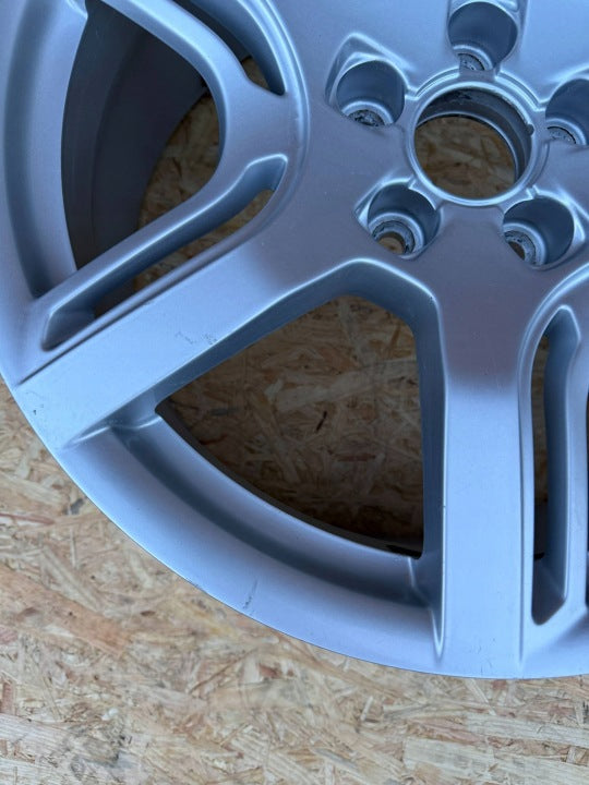 1x Alufelge 18 Zoll 5x112 8R0601025AR Audi Q5 Rim Wheel FEL5532756146gj