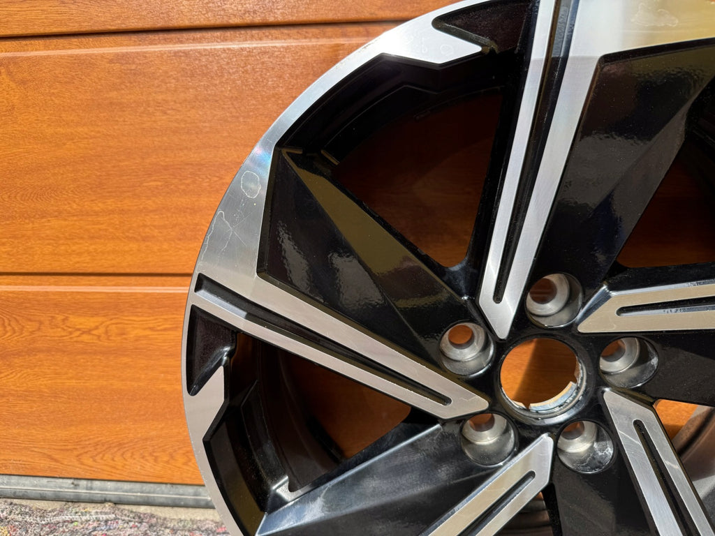 1x Alufelge 18 Zoll 7.0" 5x114.3 38ET Glanz Schwarz Mitsubishi Outlander Eclipse FEL3398408618to