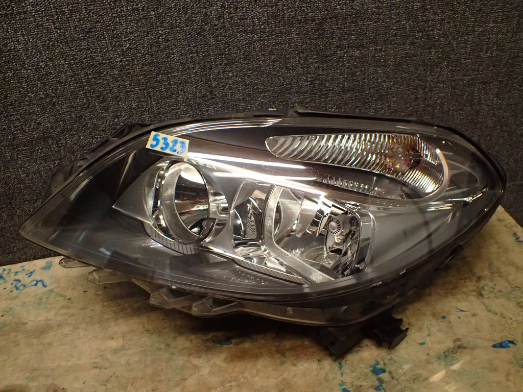 Frontscheinwerfer Mercedes-Benz W246 Links Scheinwerfer Headlight