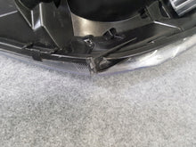 Laden Sie das Bild in den Galerie-Viewer, Frontscheinwerfer Ford Transit Custom JK21-13W030-DG Rechts oder Links