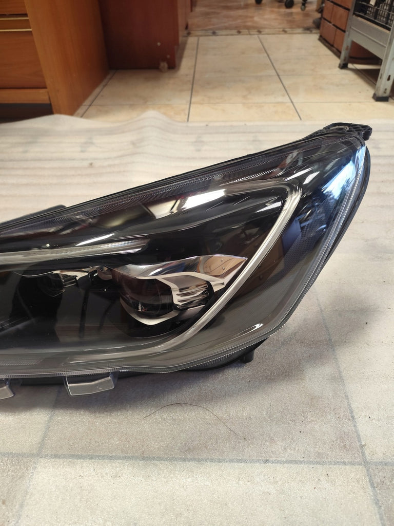 Frontscheinwerfer Ford Focus JX7B13E017AF Links Scheinwerfer Headlight SCH6887798381ch