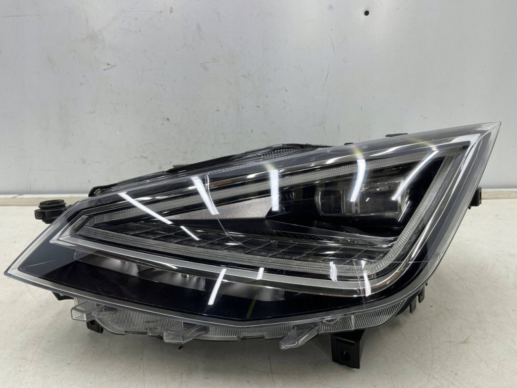 Frontscheinwerfer Seat Ibiza I V 6F1941008E Ein Stück (Rechts oder Links) SCH3158464683fw