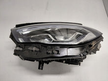 Laden Sie das Bild in den Galerie-Viewer, Frontscheinwerfer Mercedes-Benz W247 A2479063505 Full LED Links Headlight SCH7748133448lo