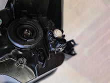 Laden Sie das Bild in den Galerie-Viewer, Frontscheinwerfer Mitsubishi Space Star 8301D446 FALSE Scheinwerfer Headlight SCH8553965189rs