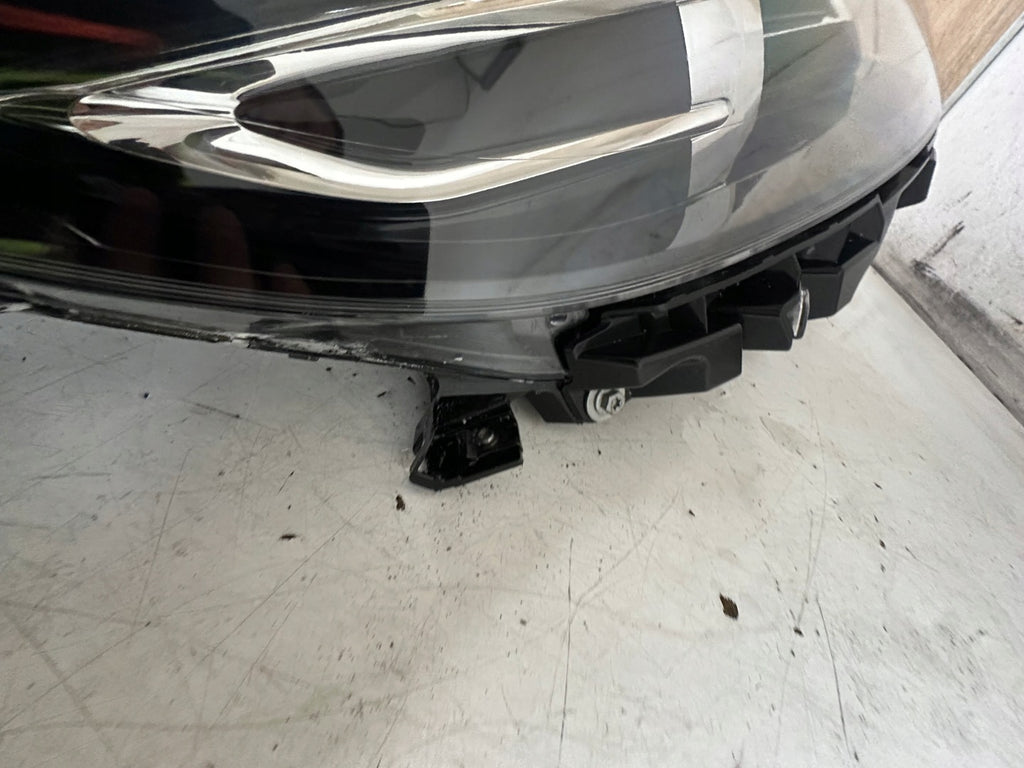 Frontscheinwerfer Renault Scenic 260106928R Rechts Scheinwerfer Headlight SCH4898258373ea