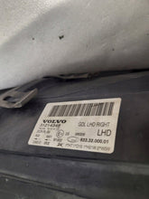 Load image into Gallery viewer, Frontscheinwerfer Volvo V70 S80 31214348 Xenon Rechts Scheinwerfer Headlight SCH2294089379rf