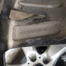 Load image into Gallery viewer, 1x Alufelge 19 Zoll 7.0" 5x114.3 45ET Glanz Schwarz 403009932R Renault Koleos Ii FEL2498483143so