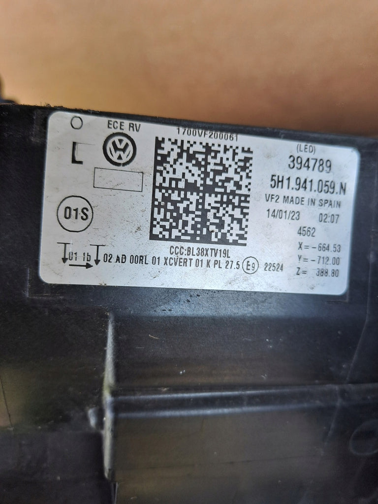 Frontscheinwerfer VW Golf VIII 5H1941059N LED Links Scheinwerfer Headlight SCH5626373033iz