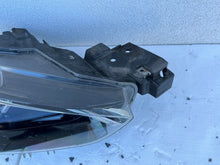 Laden Sie das Bild in den Galerie-Viewer, Frontscheinwerfer Mazda Cx3 Cx-3 D10E-51030 Rechts Scheinwerfer Headlight SCH1615373131qr