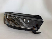 Laden Sie das Bild in den Galerie-Viewer, Frontscheinwerfer Skoda Octavia IV 5E4941016A Rechts Scheinwerfer Headlight SCH6041445782nz