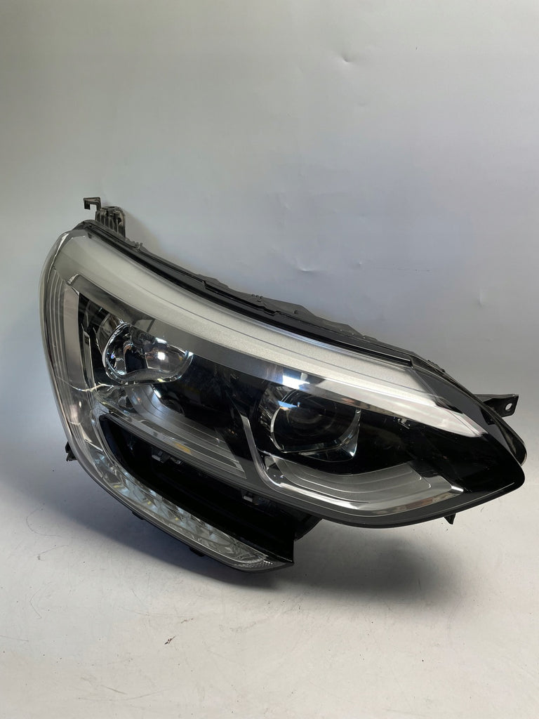 Frontscheinwerfer Renault Megane IV 260102555R 90060921 LED Rechts Headlight