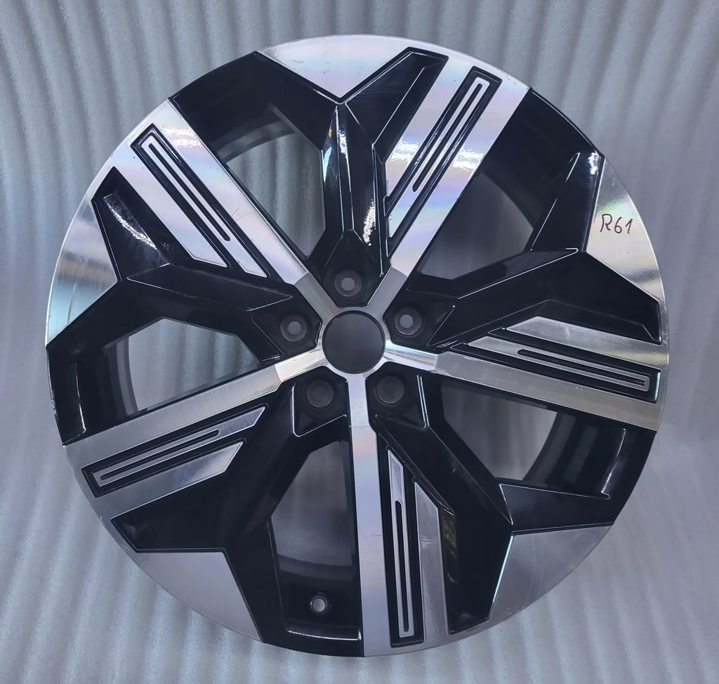 1x Alufelge 20 Zoll 7.0" 5x114.3 34ET 403008508R Renault Megane E-Tech Rim Wheel FEL8644708252ir