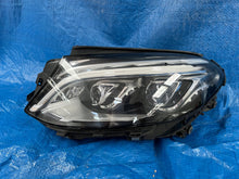 Laden Sie das Bild in den Galerie-Viewer, Frontscheinwerfer Mercedes-Benz Gle W166 A1669062103 Links Headlight SCH4479670332dp