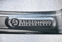 Load image into Gallery viewer, 1x Alufelge 19 Zoll 8.0" 5x112 43 5ET A1564012800 Mercedes-Benz X156 Rim Wheel FEL3914674239hs