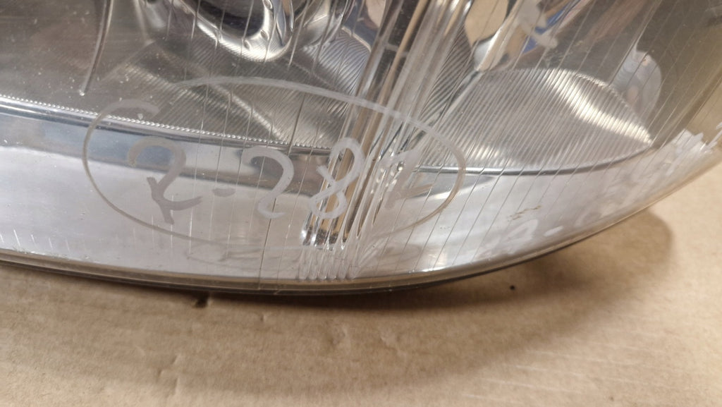 Frontscheinwerfer Audi A6 C5 14847300 Links Scheinwerfer Headlight SCH8688271498yi