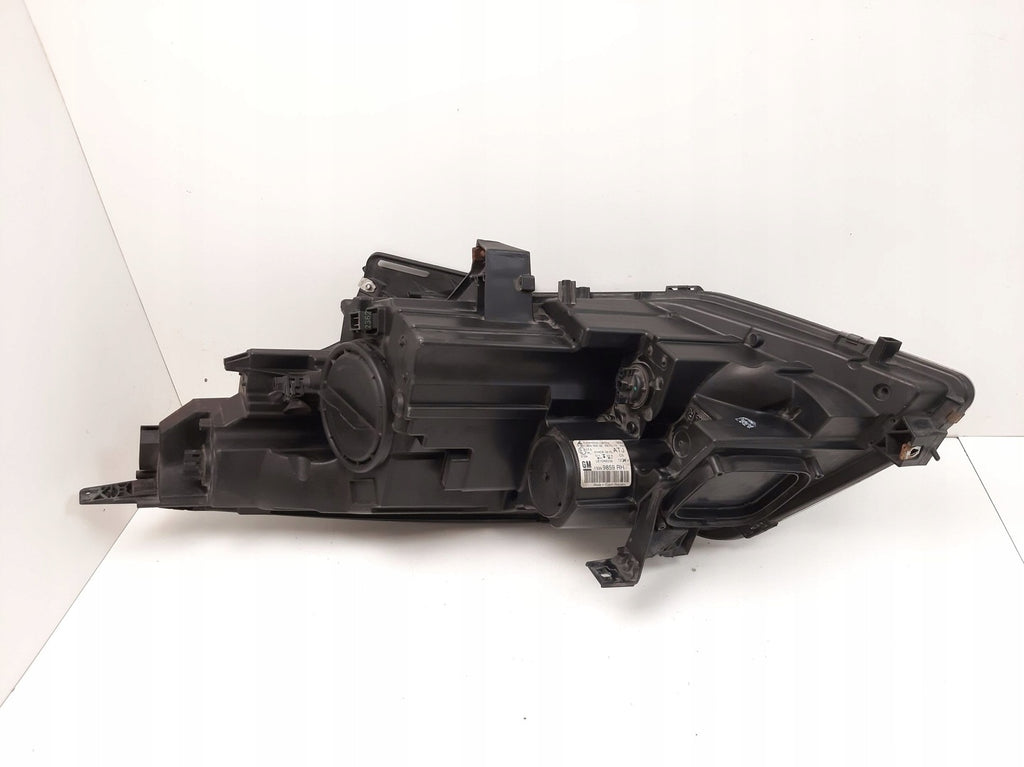 Frontscheinwerfer Opel Zafira C 13399859RH 0301263202 Rechts Headlight SCH9756841134ir
