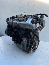 Laden Sie das Bild in den Galerie-Viewer, Motor Kia Carnival II 2.9 CRDI Diesel Engine Komplett MOT4657855896kt