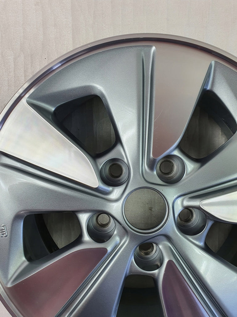 1x Alufelge 15 Zoll 6.0" 5x114.3 45ET 4FA1A Nissan Leaf Ze0 Ze1 Pulsar Rim Wheel