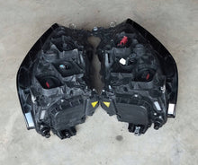 Load image into Gallery viewer, Frontscheinwerfer VW Golf Sportsvan 517941033B 517941034B Ein Satz Headlight SCH4544433174yq