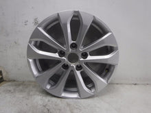 Load image into Gallery viewer, 1x Alufelge 16 Zoll 6.5" 5x114.3 44ET Glanz Silber 403003128R Renault Rim Wheel FEL8209781909bc