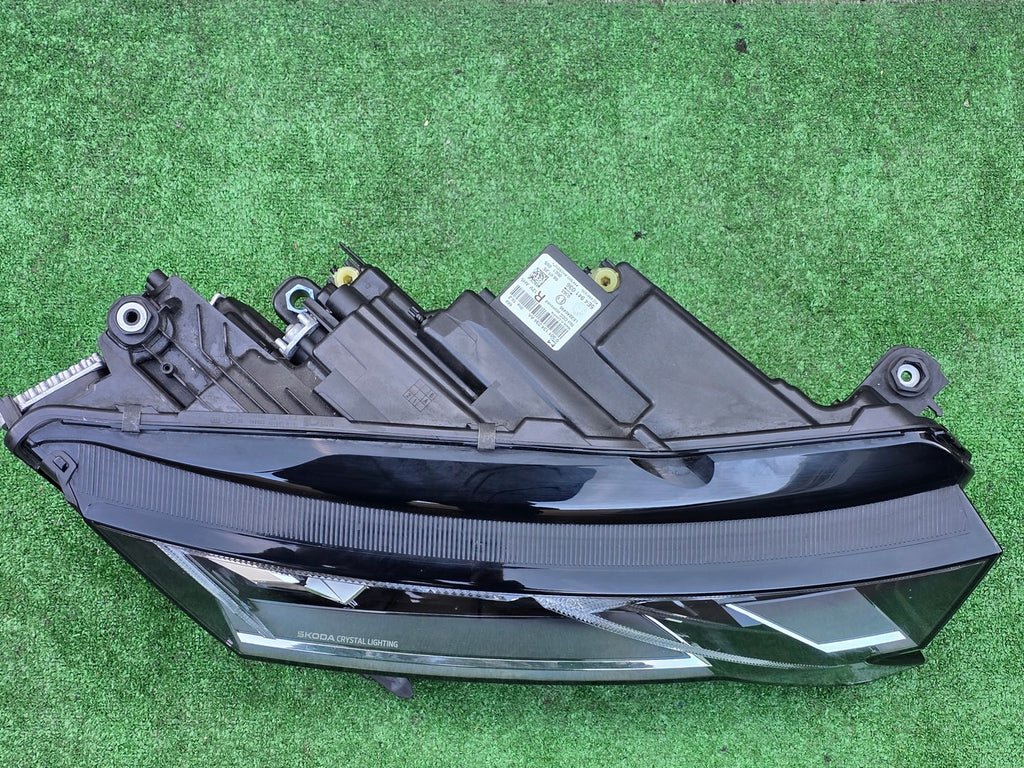 Frontscheinwerfer Skoda Octavia I 5E4941036 Rechts Scheinwerfer Headlight SCH8306649642jl