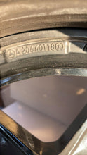 Load image into Gallery viewer, 1x Alufelge 18 Zoll 8.5" 5x112 52ET Glanz Schwarz A2064011800 Mercedes-Benz W206 FEL3593894599bc