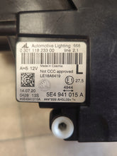 Laden Sie das Bild in den Galerie-Viewer, Frontscheinwerfer Skoda Octavia IV 5E4941015A LED Links Scheinwerfer Headlight SCH6269198724ov