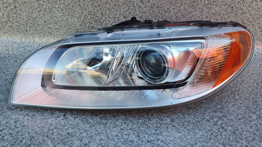 Frontscheinwerfer Volvo Xc70 31353320 Xenon Links Scheinwerfer Headlight
