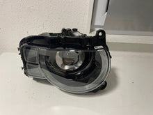 Laden Sie das Bild in den Galerie-Viewer, Frontscheinwerfer Land Rover Defender LR181377 LED Rechts Scheinwerfer Headlight SCH5998070493kr