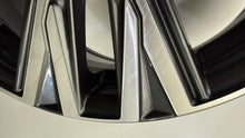 Laden Sie das Bild in den Galerie-Viewer, 1x Alufelge 17 Zoll 7.0" 5x114.3 50ET Glanz Graphit Mg Corolla Rim Wheel FEL1331585987av
