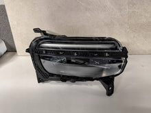 Laden Sie das Bild in den Galerie-Viewer, Frontscheinwerfer Jeep 522187170 Rechts Scheinwerfer Headlight SCH2008828509uu