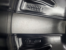 Laden Sie das Bild in den Galerie-Viewer, 1x Alufelge 18 Zoll 7.0" 5x112 43ET 5NA601025C VW Tiguan Rim Wheel FEL2662794741rc