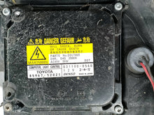 Laden Sie das Bild in den Galerie-Viewer, Frontscheinwerfer Toyota Auris 81140-02490 85967-52021 Xenon Rechts Headlight