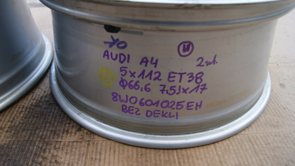 1x Alufelge 17 Zoll 7.5" 5x112 38ET Glanz Silber 8W0601025EH Audi B9 Rim Wheel FEL1873598517he