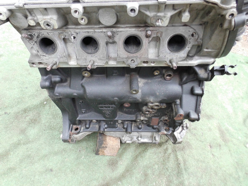 Motor Audi A4 B8 CDHA 1.8 TFSI 120PS 88kW 141TKm 2009 Benzin Engine Unkomplett