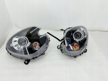 Laden Sie das Bild in den Galerie-Viewer, Frontscheinwerfer Mini Countryman R60 9808255-06 Xenon Rechts oder Links SCH6948906040nq