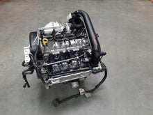 Laden Sie das Bild in den Galerie-Viewer, Motor Skoda VW Octavia III CZD 1.4 TSI 150PS 110kW 150TKm 2012 Benzin Komplett
