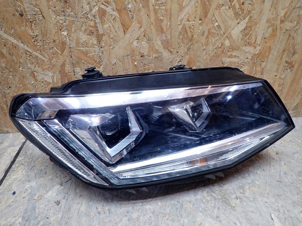 Frontscheinwerfer VW Caddy I 2K1941032B Xenon Rechts Scheinwerfer Headlight SCH4634423535mi