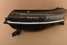 Laden Sie das Bild in den Galerie-Viewer, Frontscheinwerfer Renault Megane E-Tech 260605490R LED Links Headlight SCH6700087810if