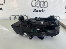 Load image into Gallery viewer, Frontscheinwerfer Audi Q2 81A941011 Full LED Ein Stück (Rechts oder Links)