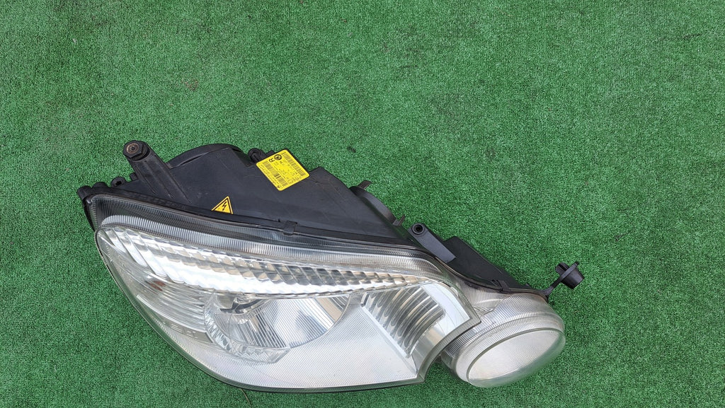 Frontscheinwerfer Skoda Yeti 5L1941016B Xenon Rechts Scheinwerfer Headlight