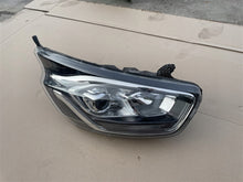 Laden Sie das Bild in den Galerie-Viewer, Frontscheinwerfer Ford Custom JK21-13W029-DJ Rechts Scheinwerfer Headlight