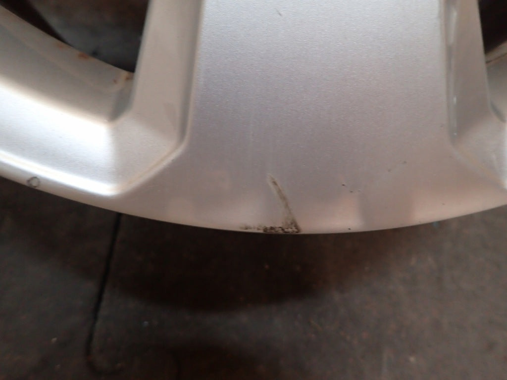 1x Alufelge 17 Zoll 7.5" 5x112 8V0601025BK Audi A3 Rim Wheel FEL8044091695sp