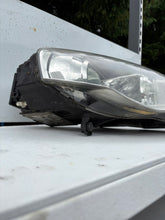 Load image into Gallery viewer, Frontscheinwerfer VW Passat 3C0941754 Xenon Rechts Scheinwerfer Headlight SCH1911585046xw