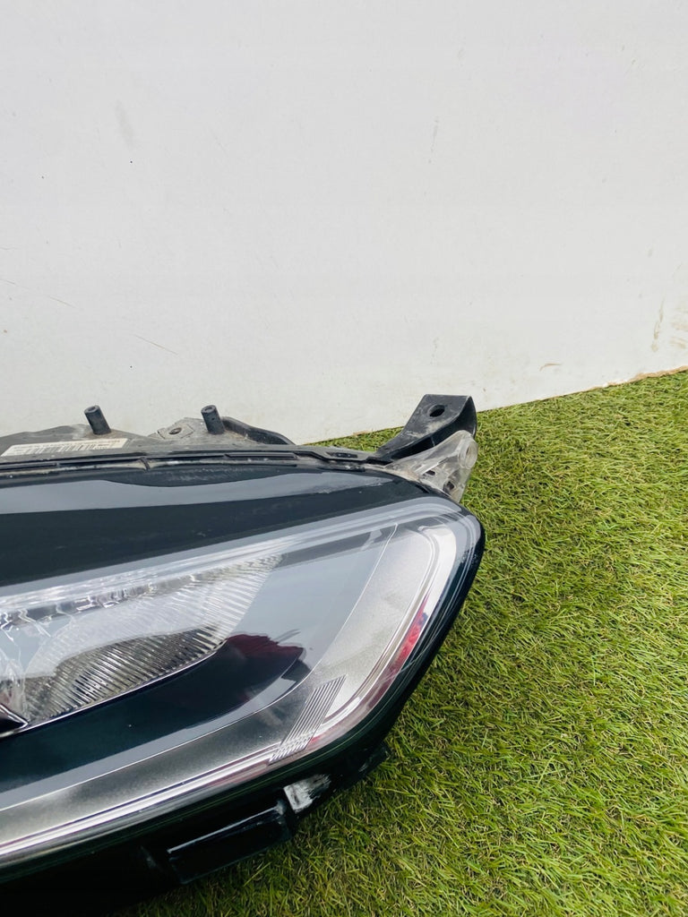 Frontscheinwerfer Ford Mondeo V I 89906731 LED Rechts Scheinwerfer Headlight SCH9153630040ud